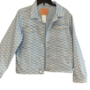NWT Levi’s denim jacket M